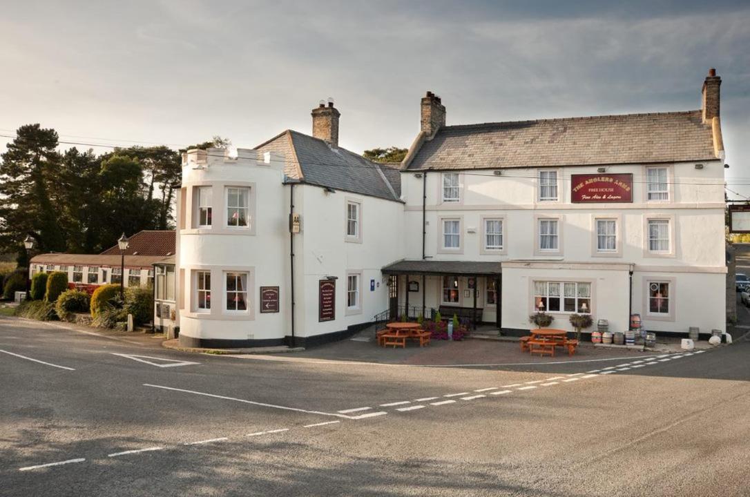 Anglers Arms Hotel Alnwick Exterior photo