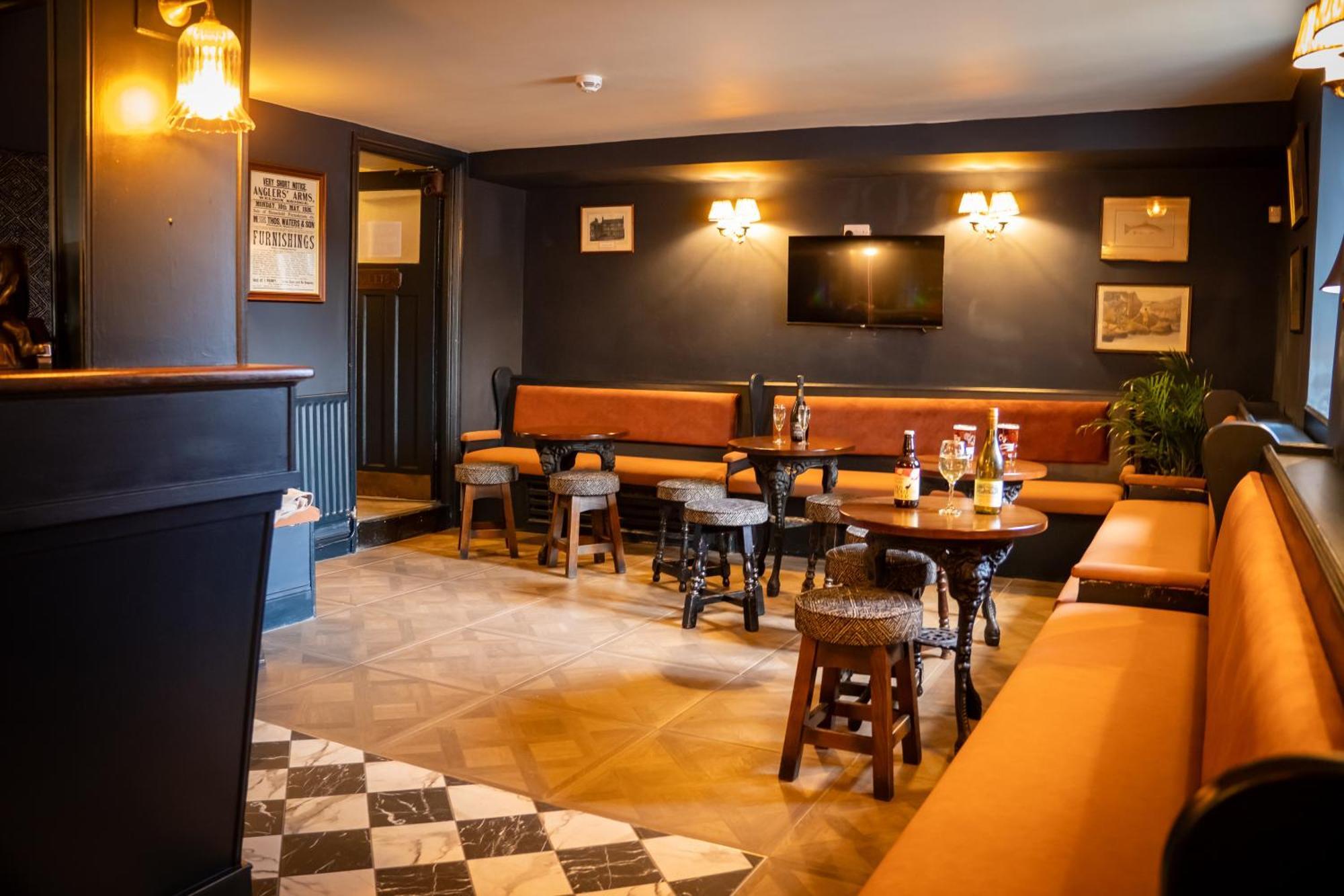 Anglers Arms Hotel Alnwick Exterior photo